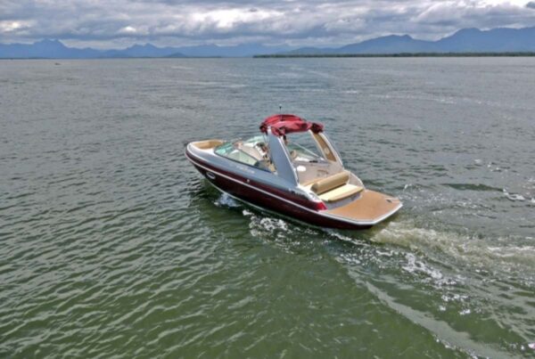 TRITON 250 Open